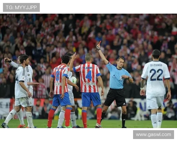 皇马欧冠分析：皇家马德里在欧洲冠军联赛中的表现与战术