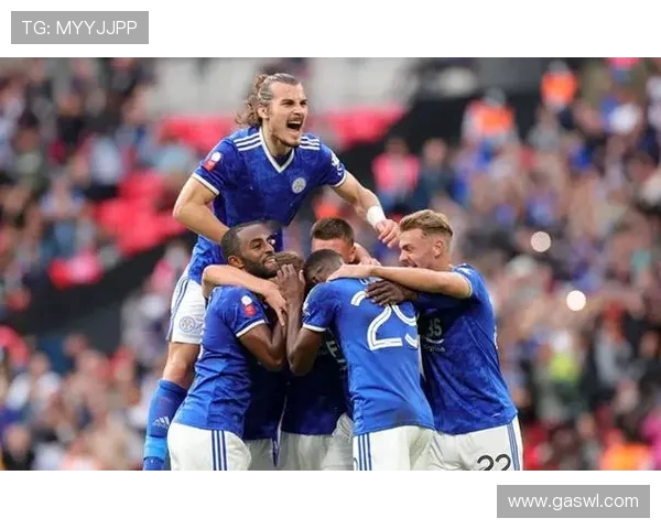 英超球队莱切：莱切队在英超联赛中的表现与历史