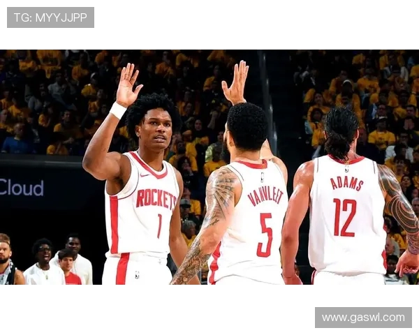 火箭队比赛开场精彩视频剪辑及球队士气分析