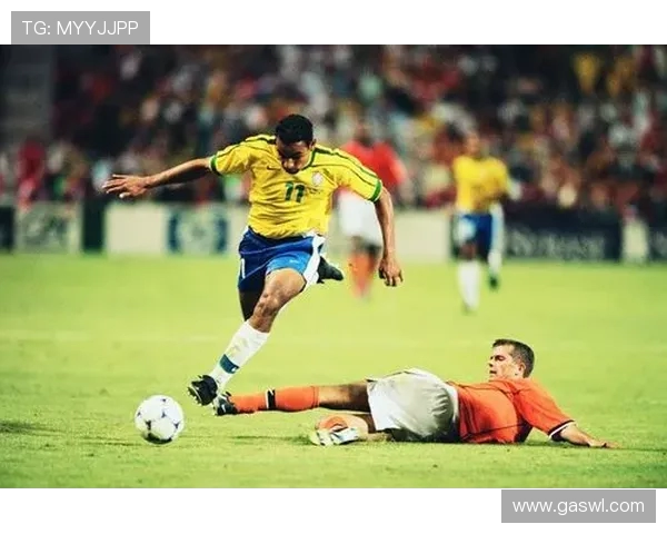 巴西世界杯历届战绩回顾与历史荣耀分析 巴西世界杯历届战绩回顾与历史荣耀分析