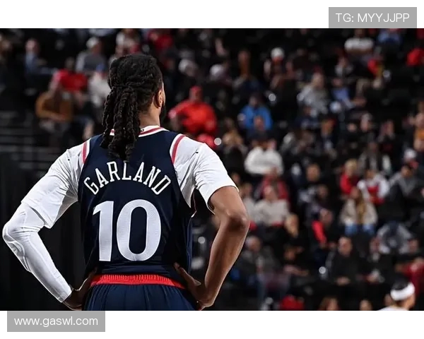 快船新援诺恰德奥米尔确认穿55号球衣开启新征程