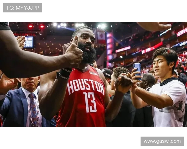2009年NBA选秀重排名单公布，詹姆斯哈登跌出前十引发关注