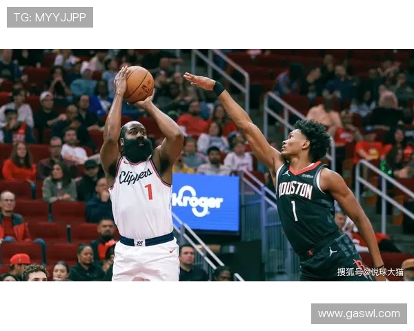 2017赛季NBA三分球命中数库里力压哈登蝉联榜首 2017赛季NBA三分球命中数库里力压哈登蝉联榜首